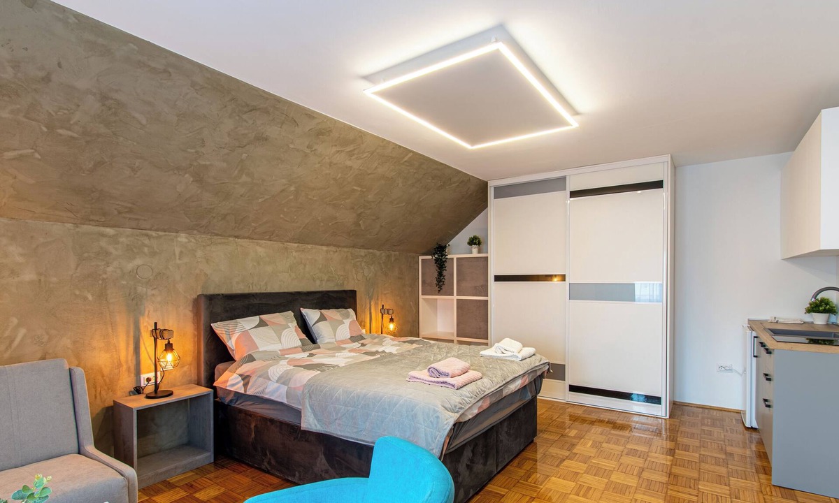 Velika Gorica House | Two bedroom modern apartment near the airport