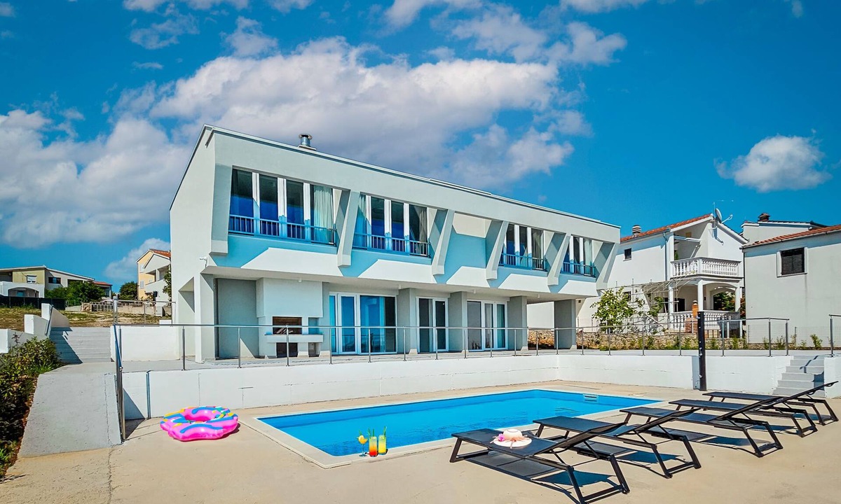 Rogoznica House | Vacation home Angela by Interhome