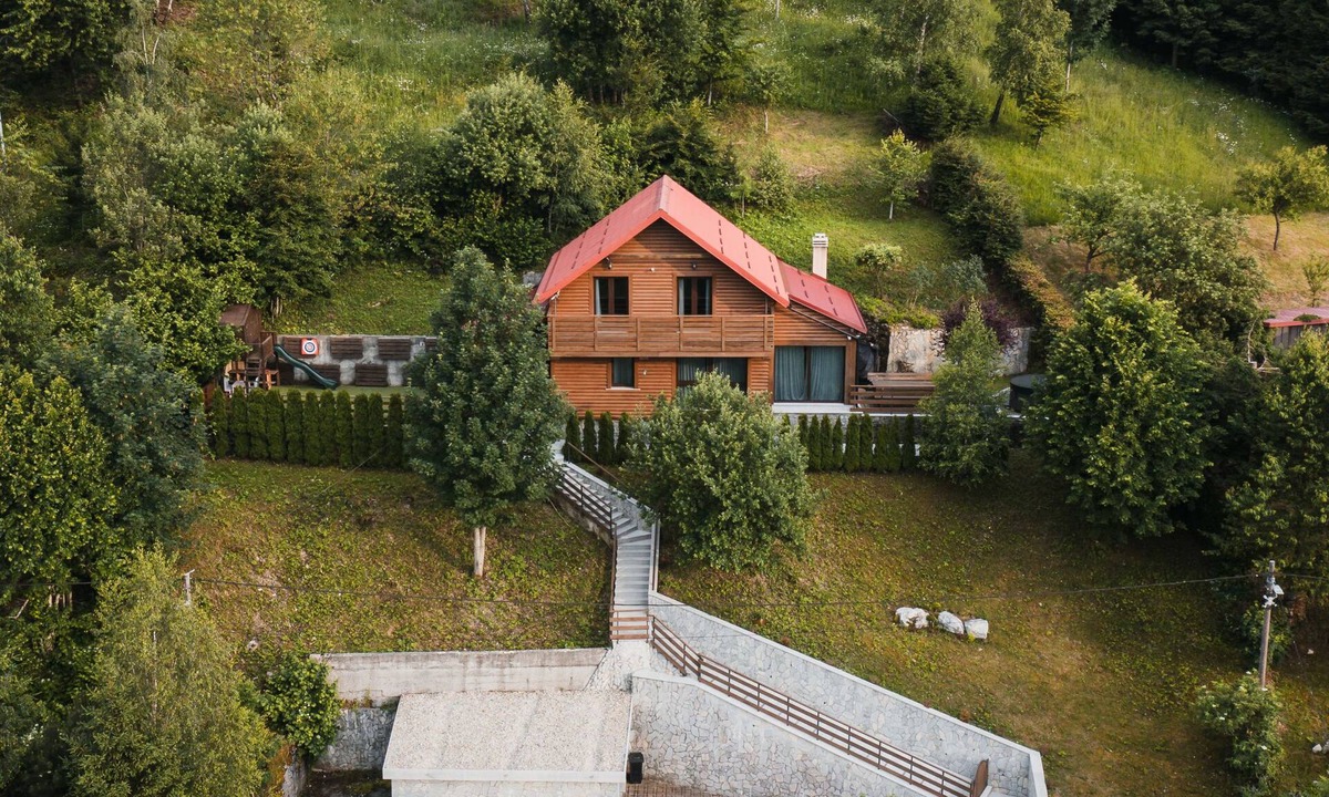 Fuzine House | Vacation home Fužine by Interhome