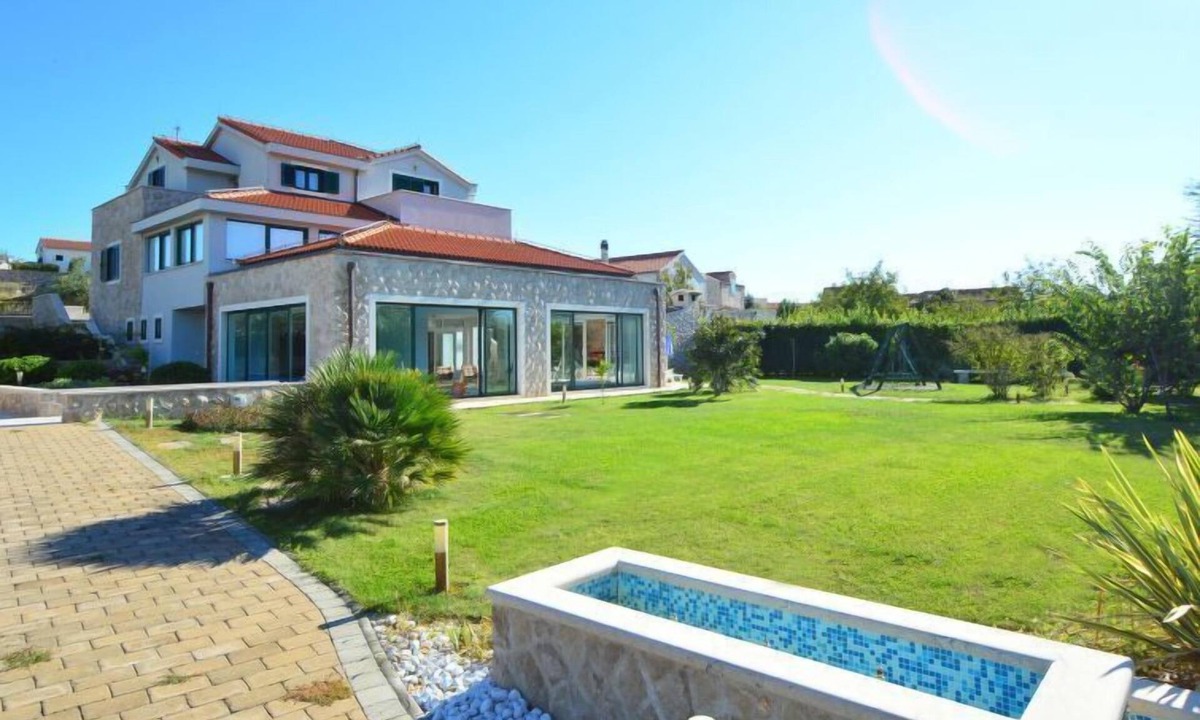 Betina House | Vacation home Marina by Interhome