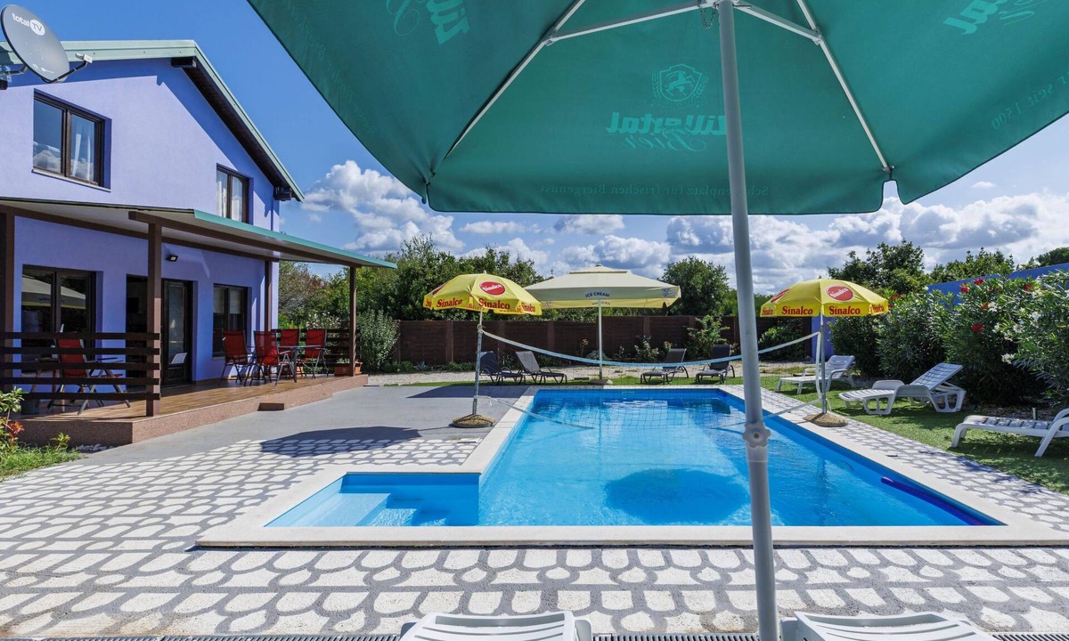 Materada House | Vacation home Minja by Interhome