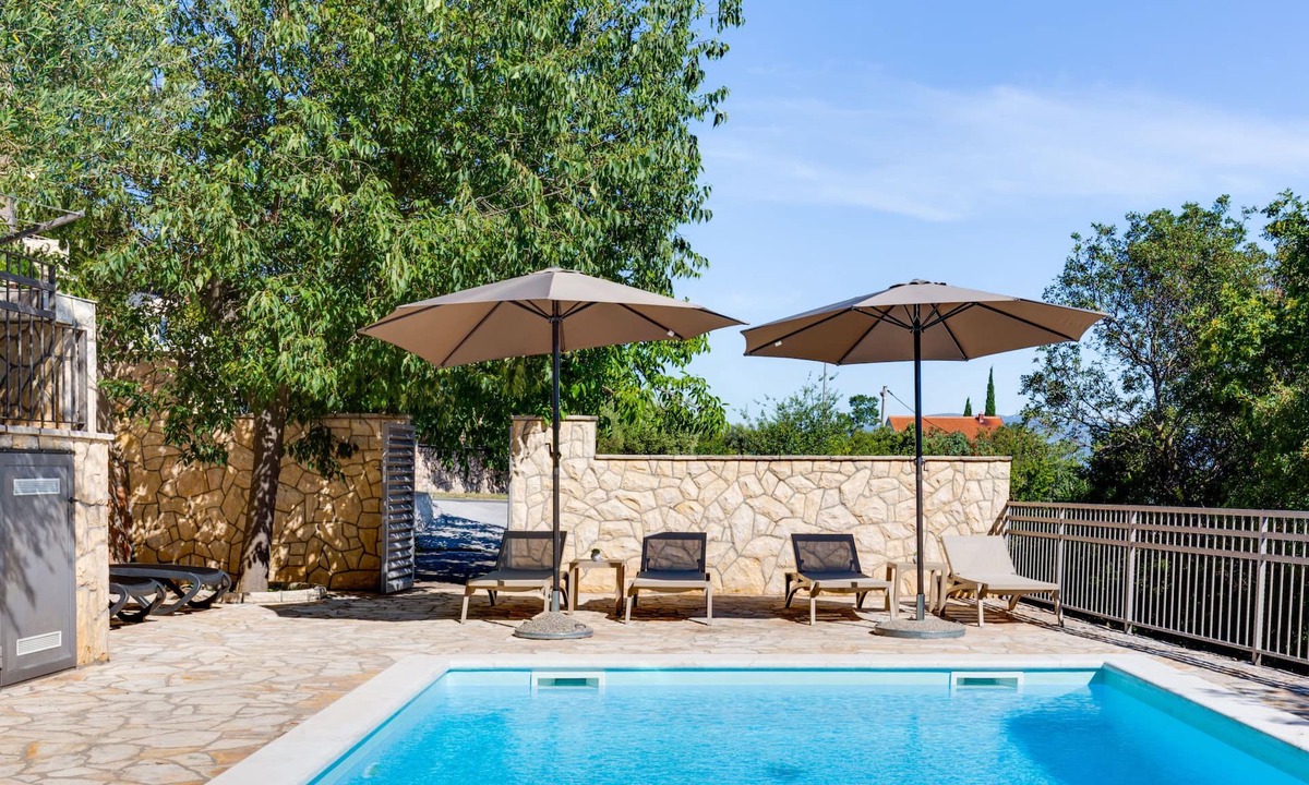 Maslenica House | Vacation home Relax by Interhome