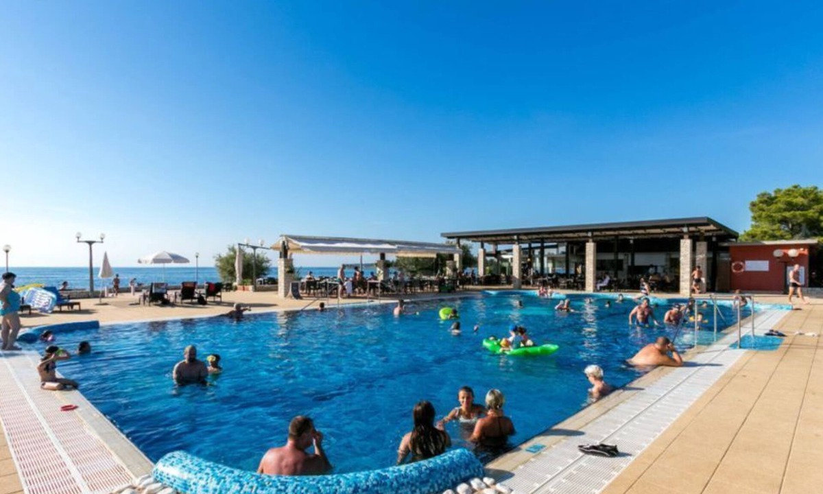 Monterol Apartment | Vacation resort Amfora Apartment Premium Family for 7 persons
