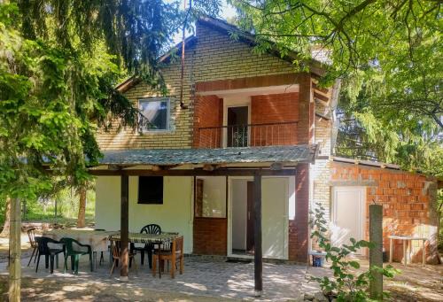 Svajcarnica House | Vikendica Hlad borova Apatin
