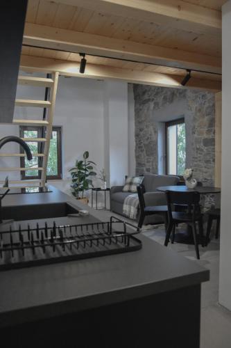 Kozbana Apartment | Viktor Estate
