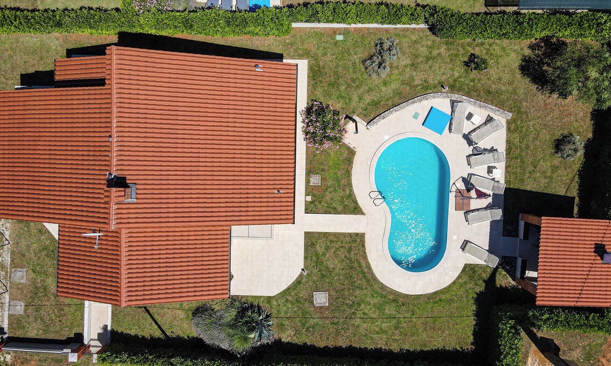 Farini Villa | Vila Dalia predstavlja idealan spoj komfora, privatnosti i topline doma.