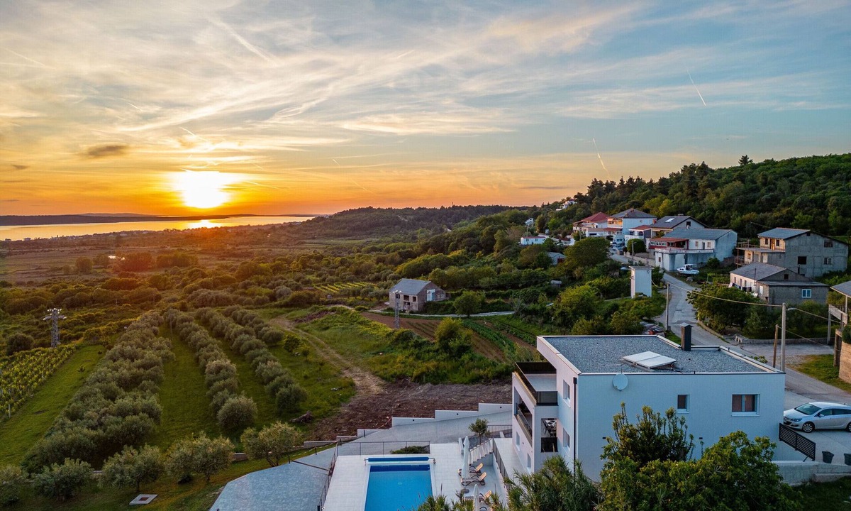 Razanac Villa | Vila Suton ZadarVillas