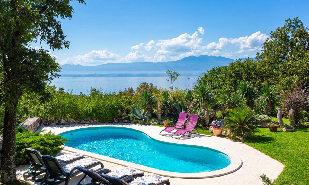 Zurkovo Villa | Villa Anamia with seaview by Villas Guide
