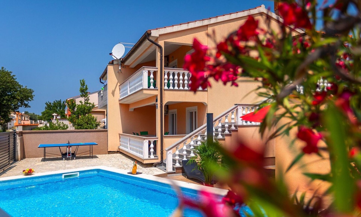 Barbariga Villa | Villa Anja by Villas Guide