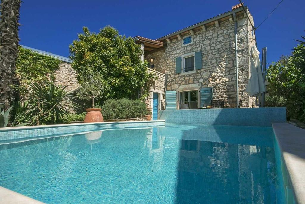 Musalez House | Villa Annette