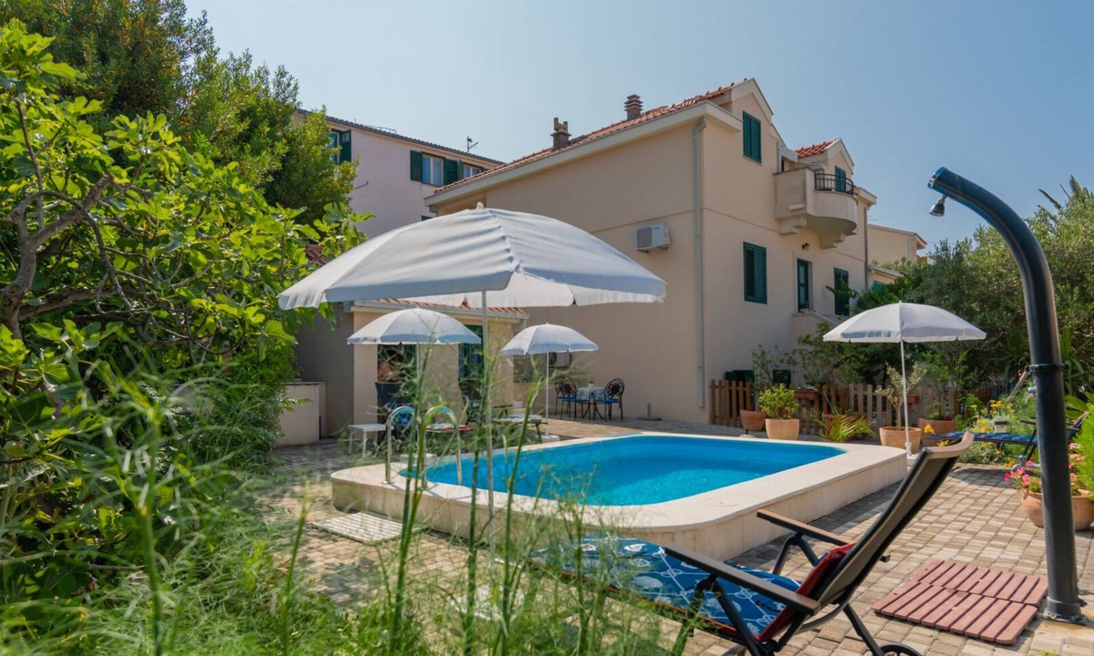 Bidol Villa | Villa Antonela by Villas Guide
