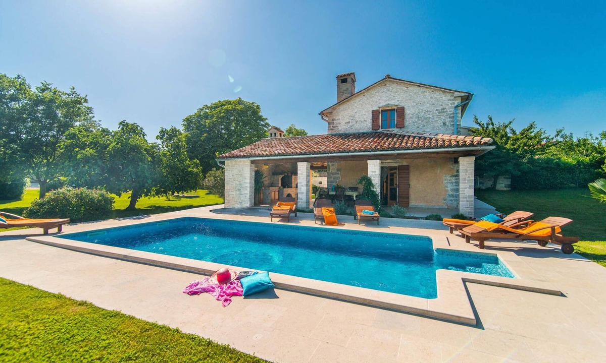 Krculi Villa | Villa Benina Rossa with large garden