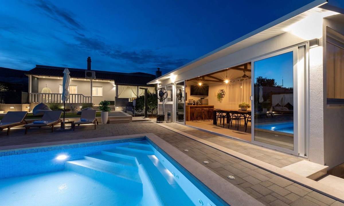 Plano House | Villa Bepo (V6371-K1) - Plano