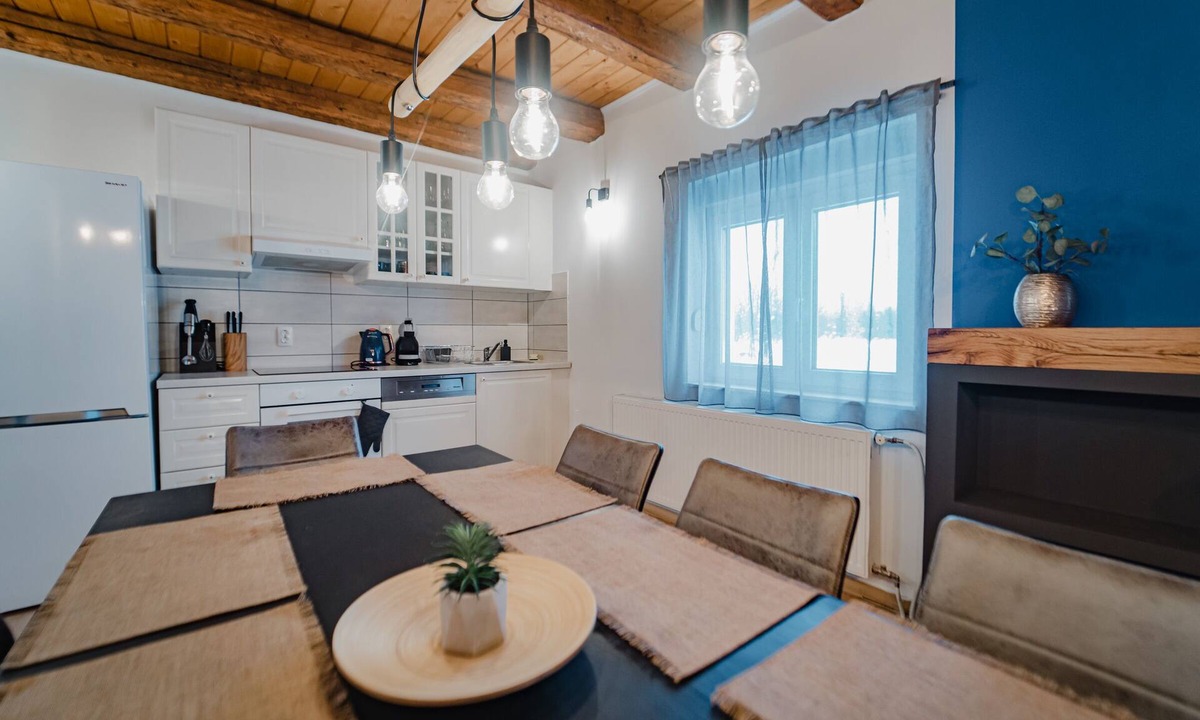 Plaski House | Villa Blue