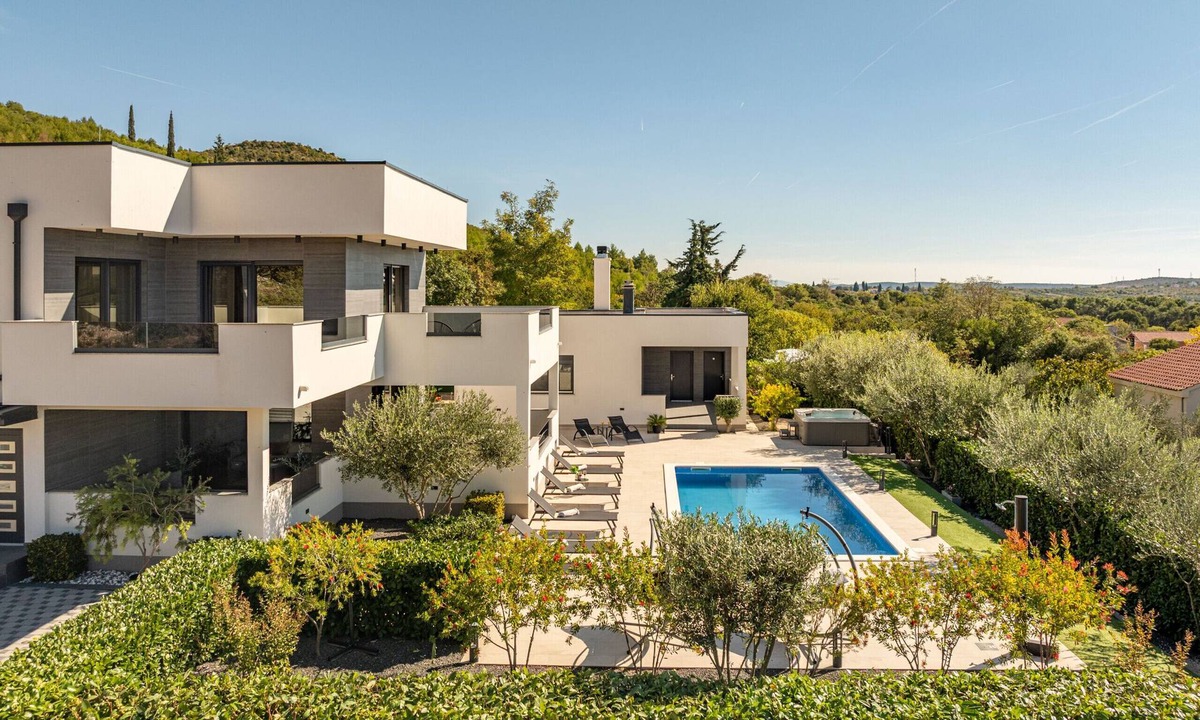 Velim Villa | Villa Bura ZadarVillas
