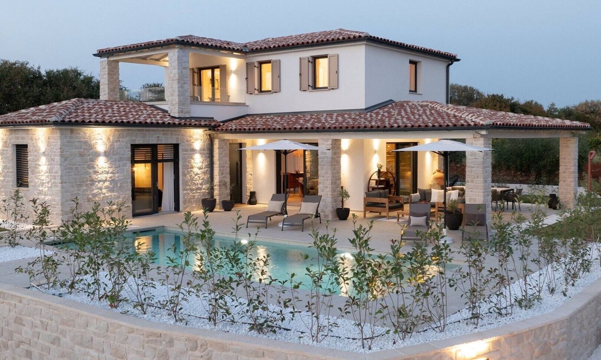 Rasa Villa | Villa Casa Muso beautiful holiday home with private pool for up to 8 guests