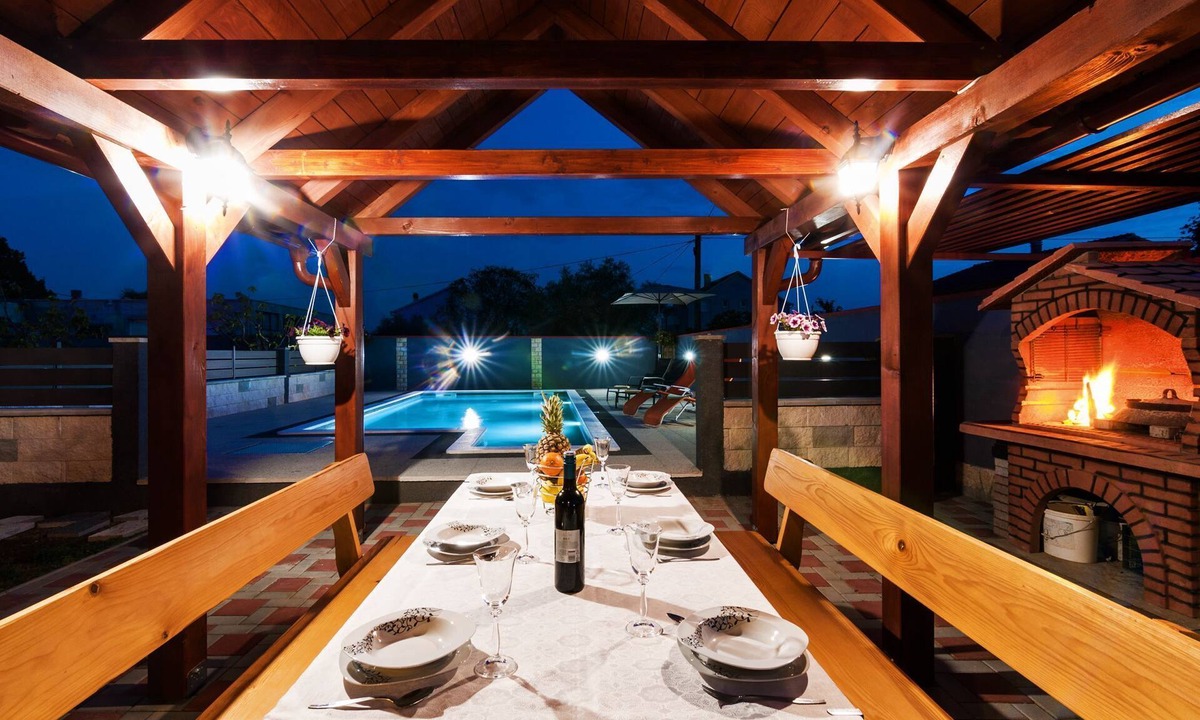 Sopot Villa | Villa Chervil, 3 bedrooms, private pool, barbecue, spacious garden, playground