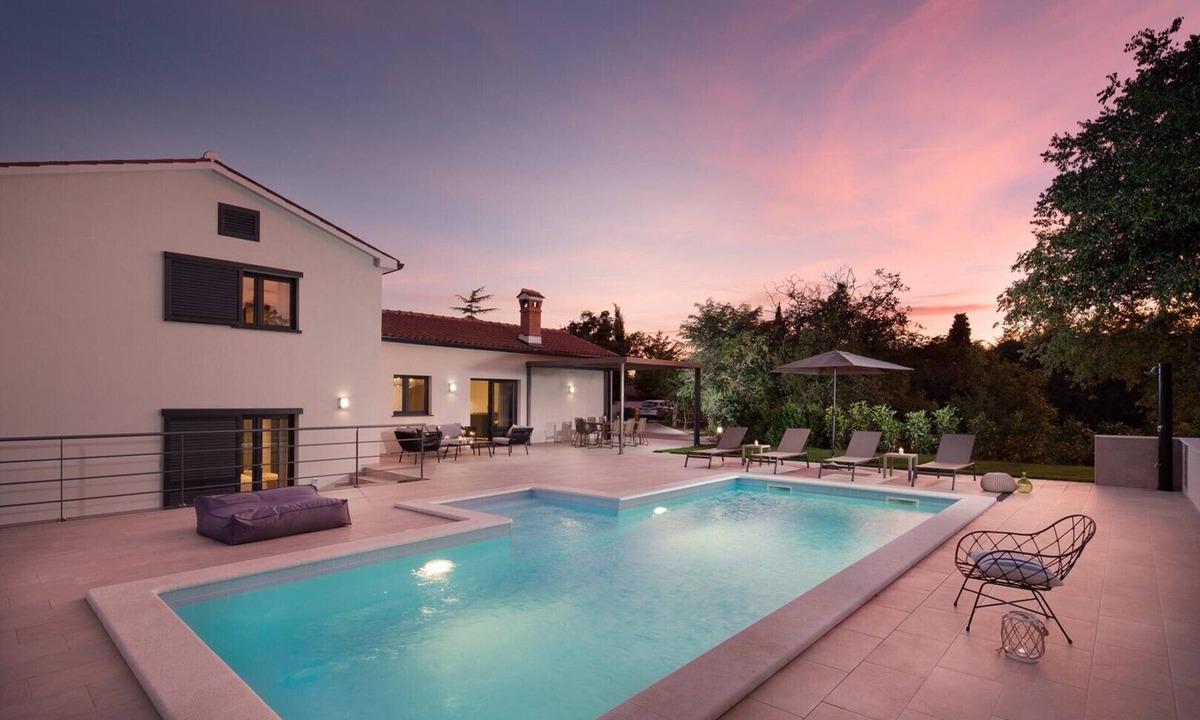 Vinez Villa | Villa del Sol in Vinež