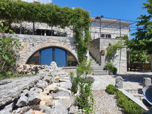 Pinezici House | Villa Diny with Pool