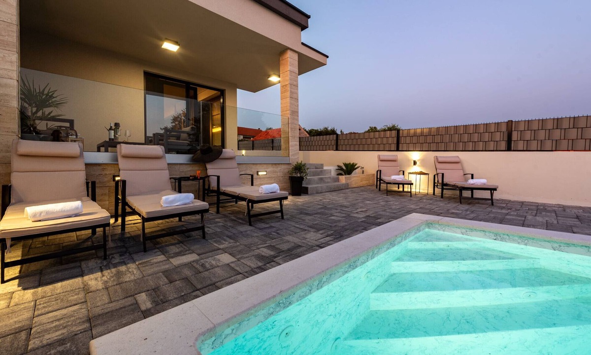 Skabrnja Villa | Villa Evita ZadarVillas