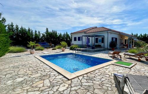 Paljuv House | Villa Fairyland