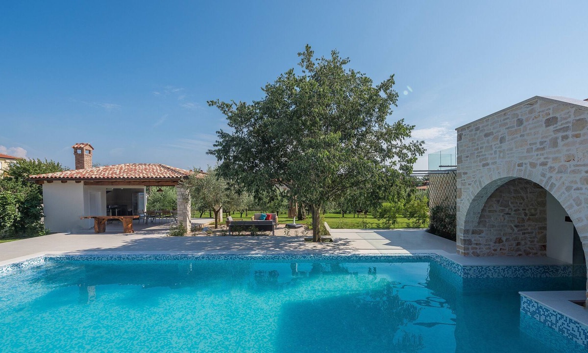 Fiorini Villa | Villa Fiorini nearby Novigrad – Crovillas GmbH