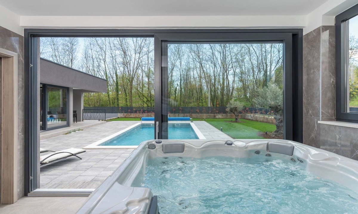 Zupanici House | Villa Green Luxury & SPA II by Interhome
