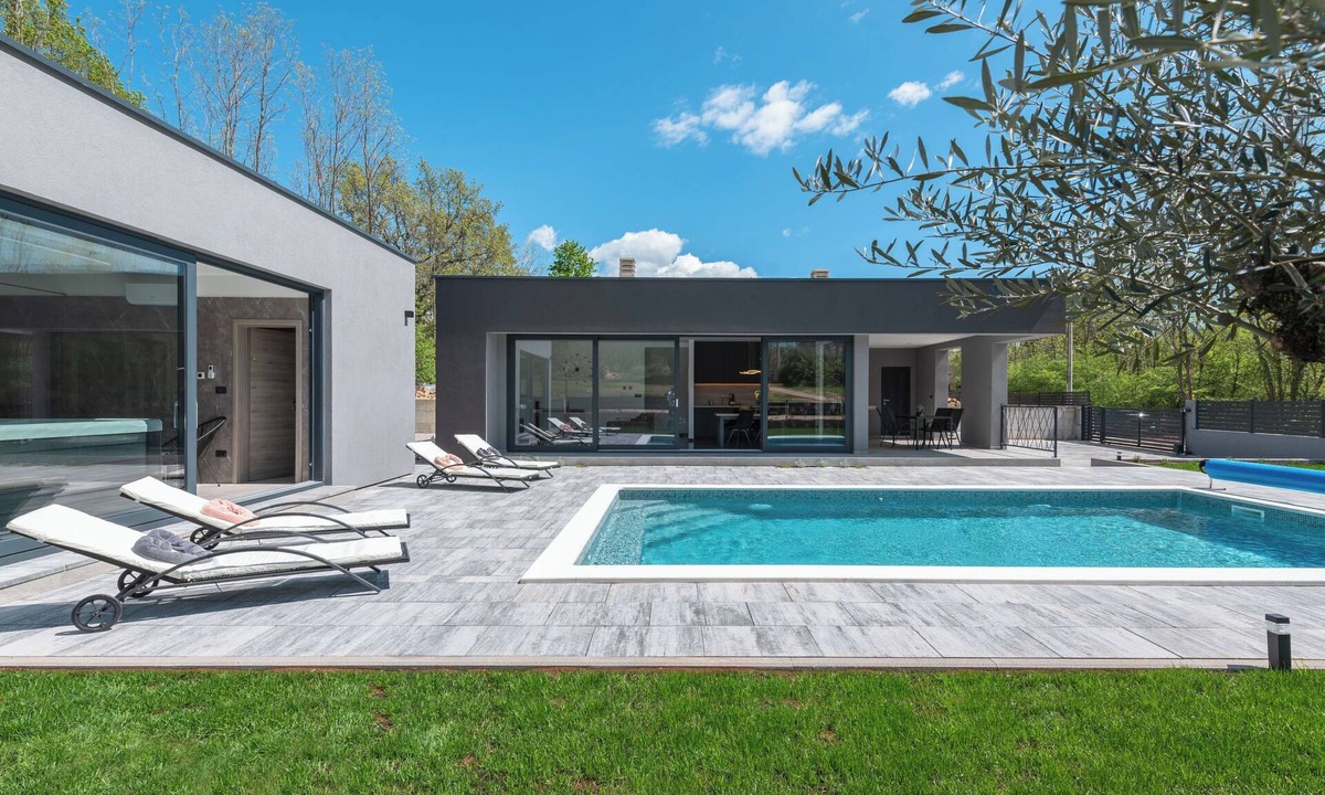 Zupanici House | Villa Green Luxury & SPA by Interhome