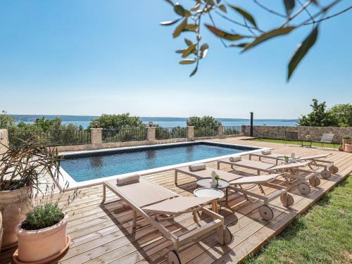 Maslenica Villa | Villa Grota by Interhome