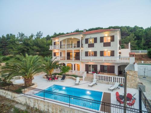 Veli Iz Apartment | Villa Iž