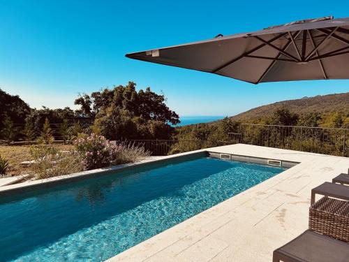 Moscenicka Draga House | Villa in Hanglage mit Pool und Meerblick