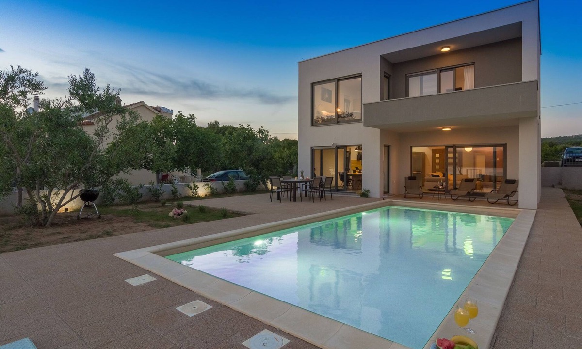 Turanj Villa | Villa in Turanj with Stunning Sea Views