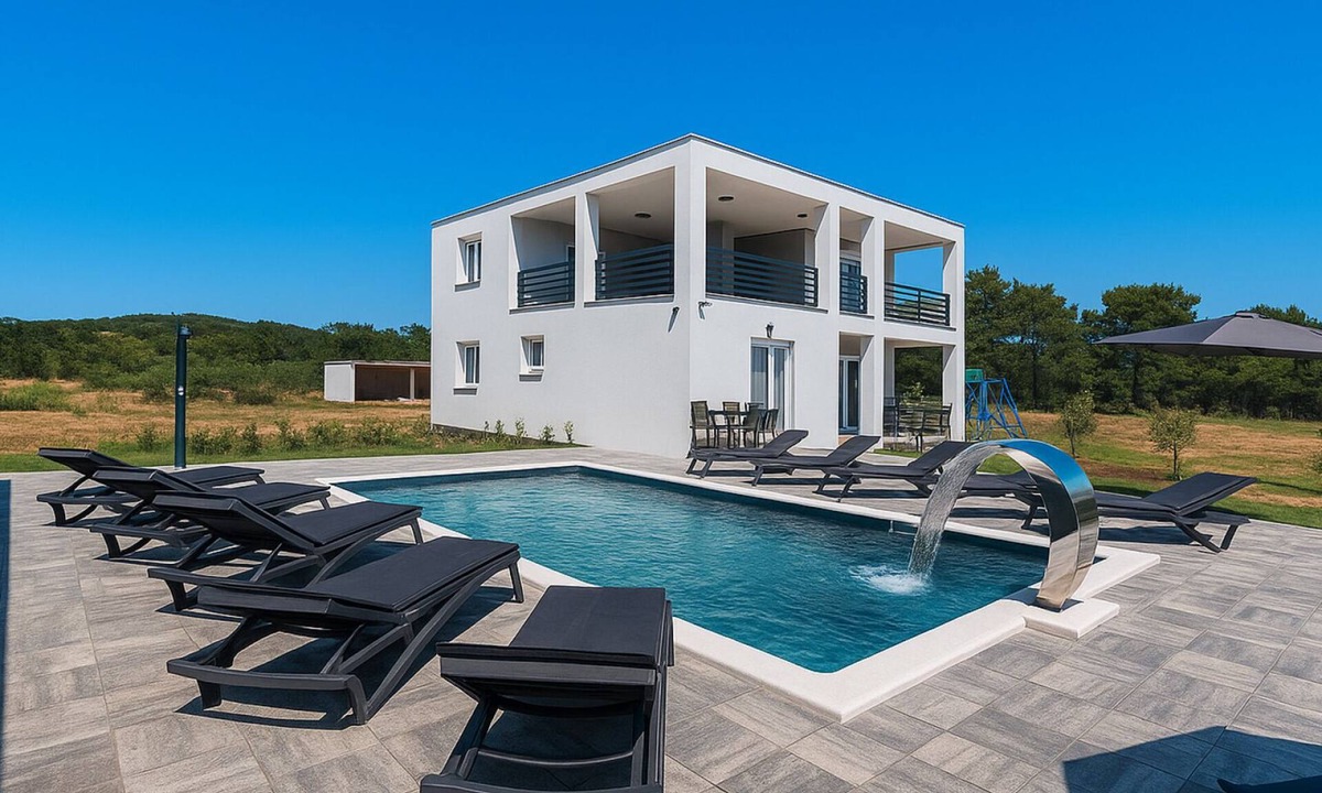Benkovac Villa | Villa Jani by Villas Guide