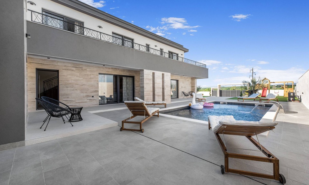 Benkovac Villa | Villa Jollie with pool