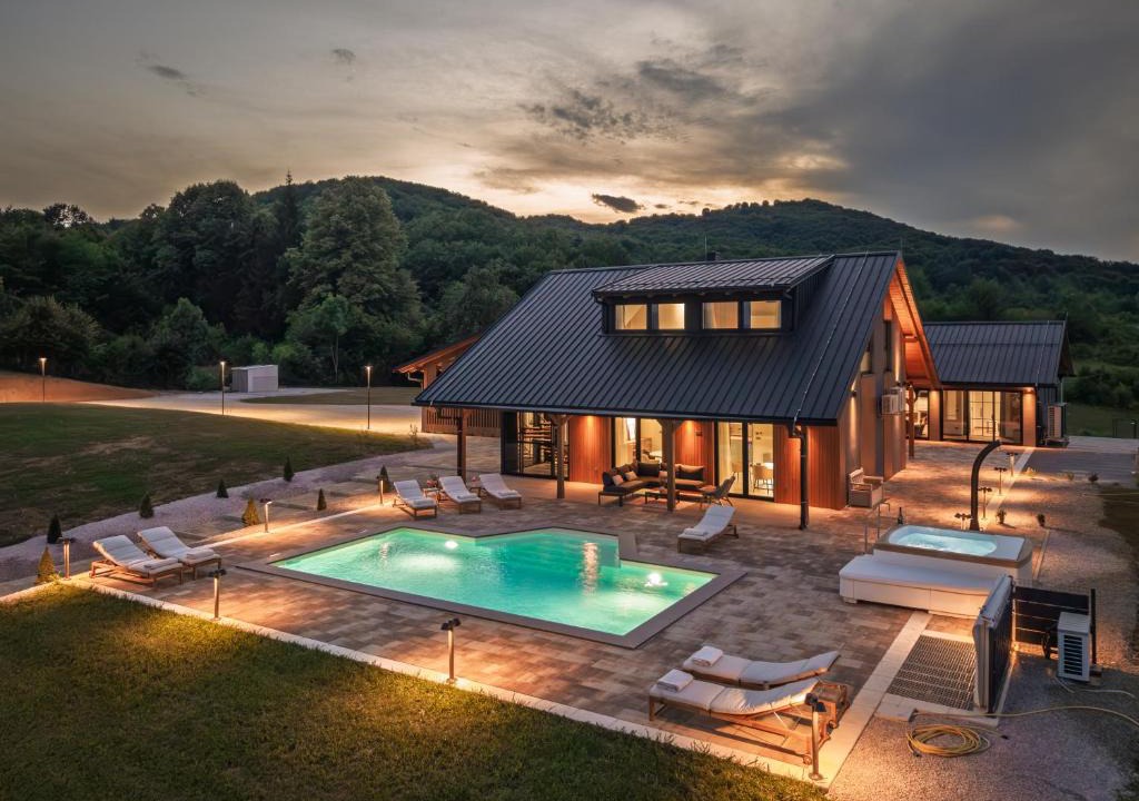 Municipality of Plaski Villa | Villa Josephine by Vidrovaca