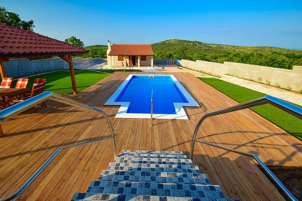 Velim Villa | Villa Julija