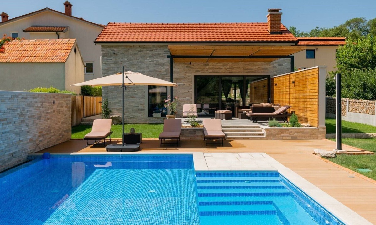 Donji Prolozac Villa | Villa Kameni Dvori **** Villa in Imotski, heated pool