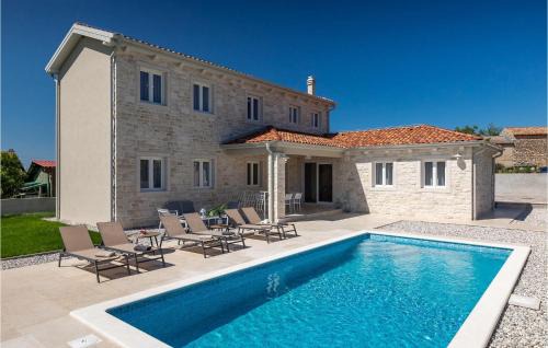 Fiorini House | Villa Leon