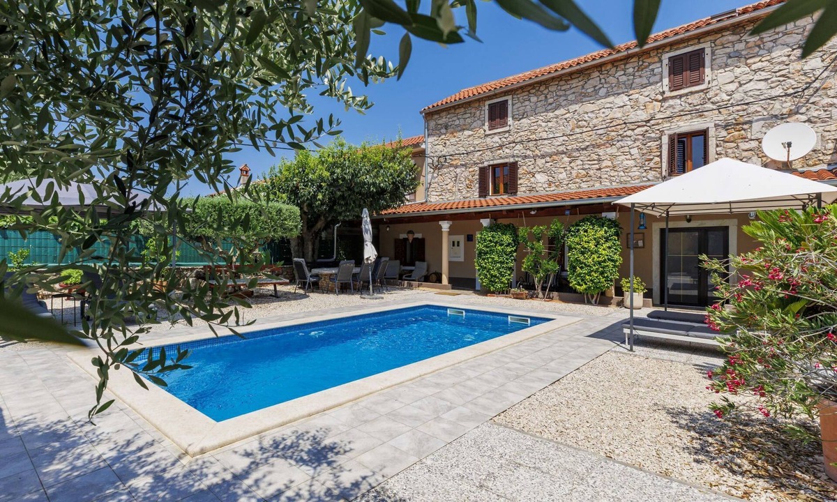 Babici House | Villa Lucky by Interhome