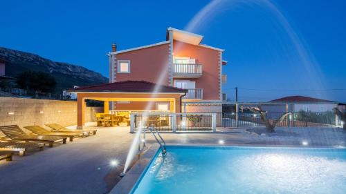 Kastel Sucurac Villa | Villa Luma