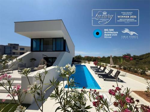 Zrce Villa | Villa Lunga Novalja