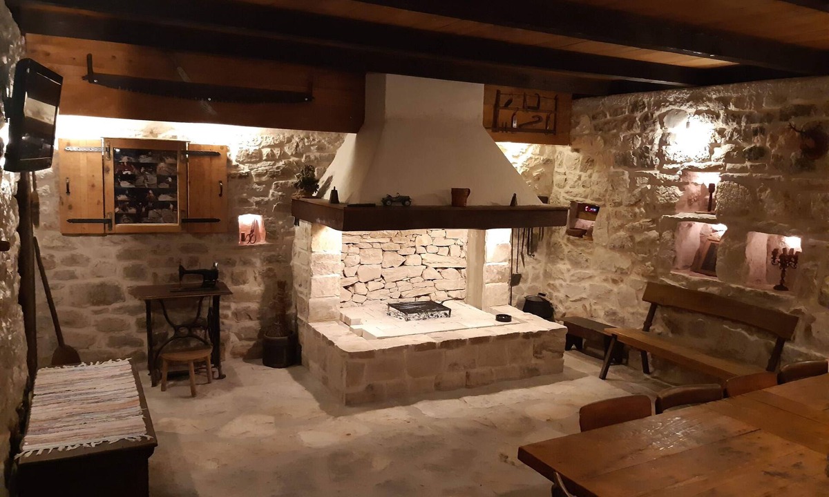 Lecevica House | Villa MariLu- Family house (82991-K1) - Lecevica