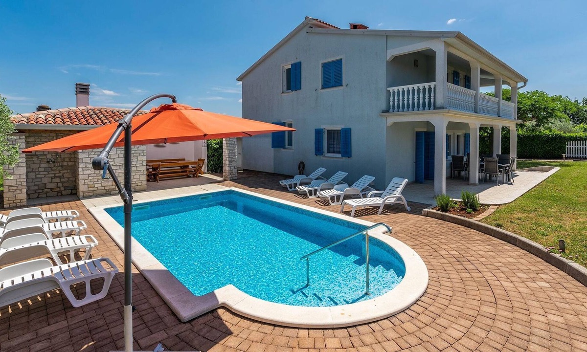 Kastel Cottage | Villa Martina with private Pool and garden