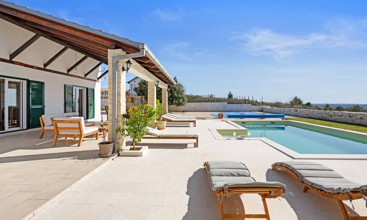 Velim Villa | Villa MilaMar by Villas Guide