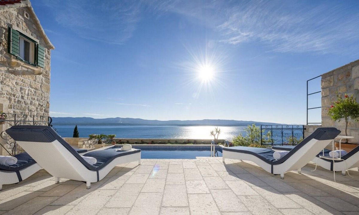 Murvica Villa | Villa Murvica - Three Bedroom Villa, Sleeps 6