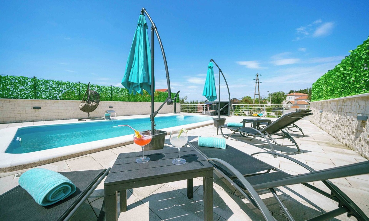 Velim House | Villa MyDream (V8011-K1) - Krković