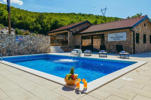 Velika Cista Villa | Villa on Stone