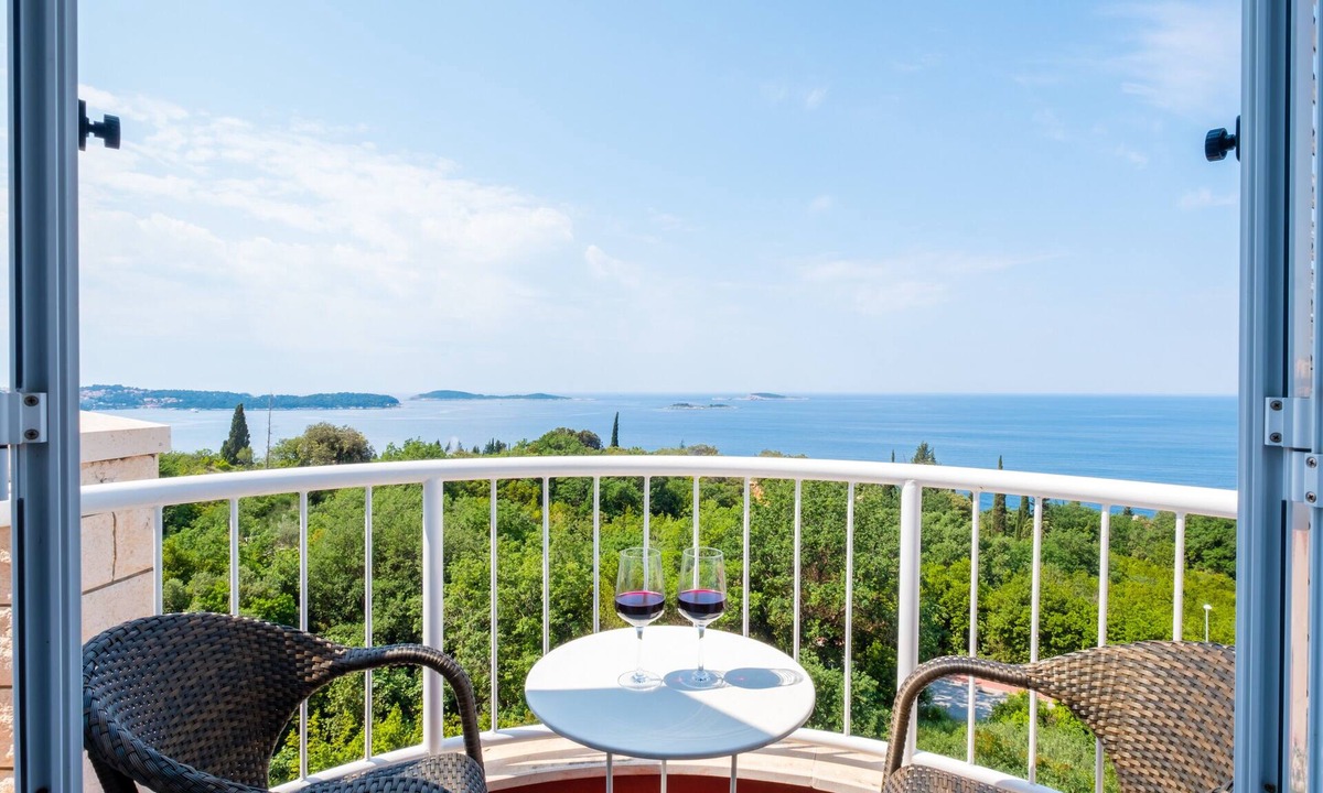 Plat House | Villa Panorama Dubrovnik - Comfort Double Room with Balcony and Sea View