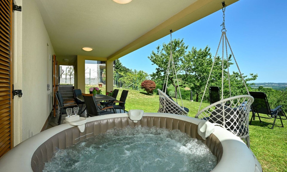 Cestica Villa | Villa Panorama Hill by Villas Guide