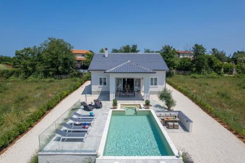 Krculi Villa | Villa Sienna